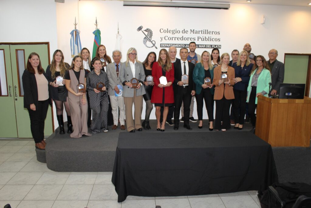 14 nuevos colegiados se suman a nuestra comunidad profesional