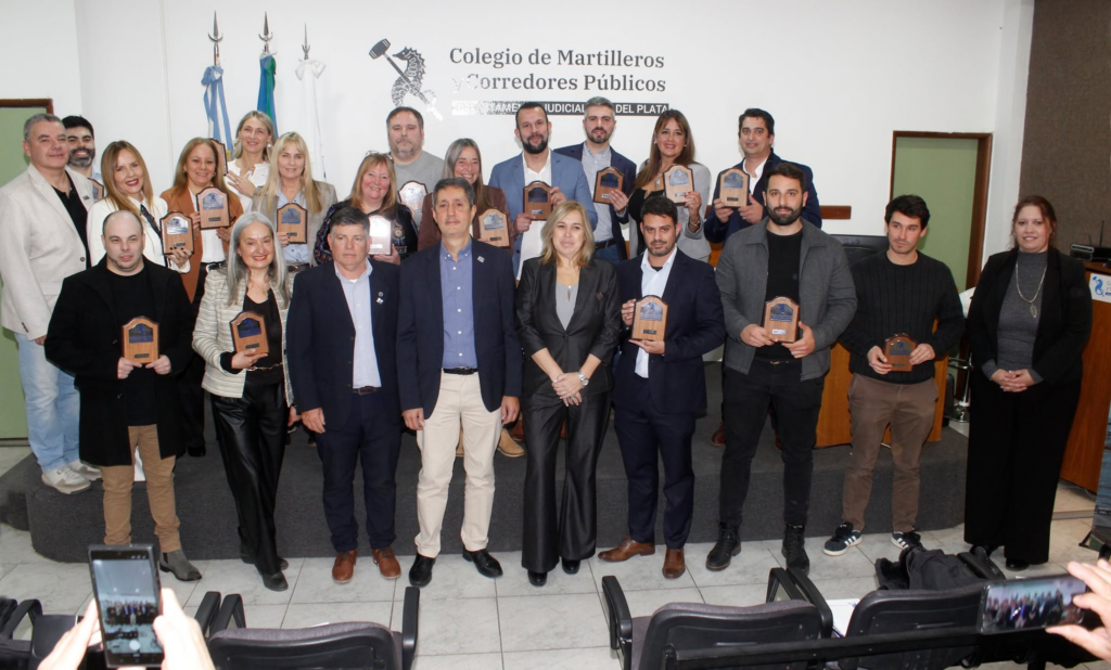 Nueva colegiación: 17 profesionales se incorporaron al Colegio de Martilleros y Corredores Públicos